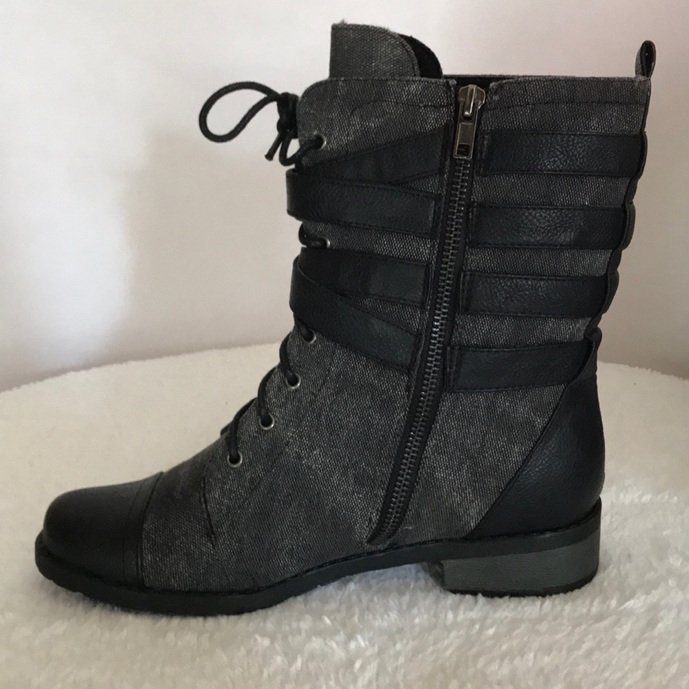 Combat Boots - Picture 3 of 6